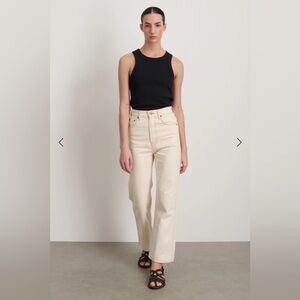 B Sides. PLEIN RELAXED STRAIGHT JEAN in CLAIR wash. Size 24